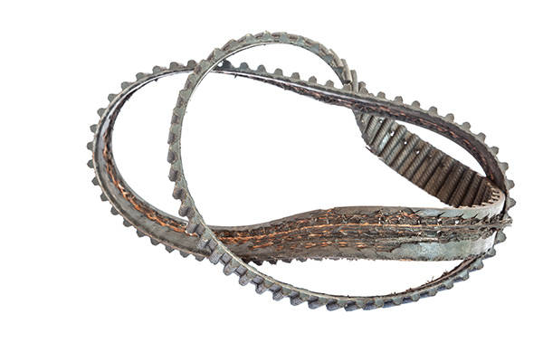 What Are the Common Signs of a Failing Timing Belt?